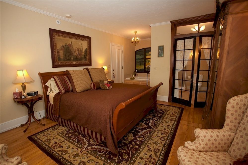 Westphal Mansion Inn Bed & Breakfast Hartford Exterior photo